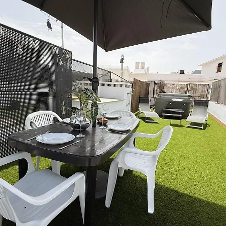 Apartmán Luxury Penthouse With Jacuzzi *